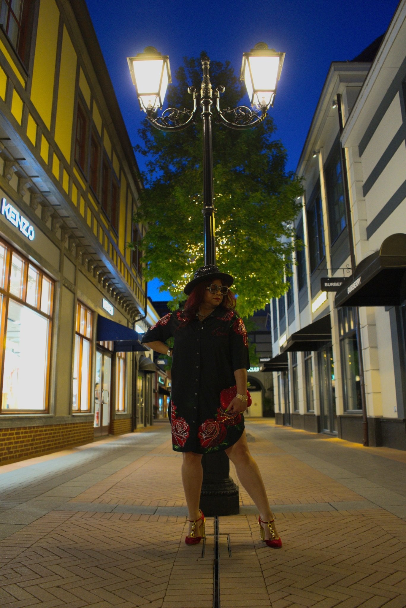 The Red Rose Long Shirt - GorgeousGul