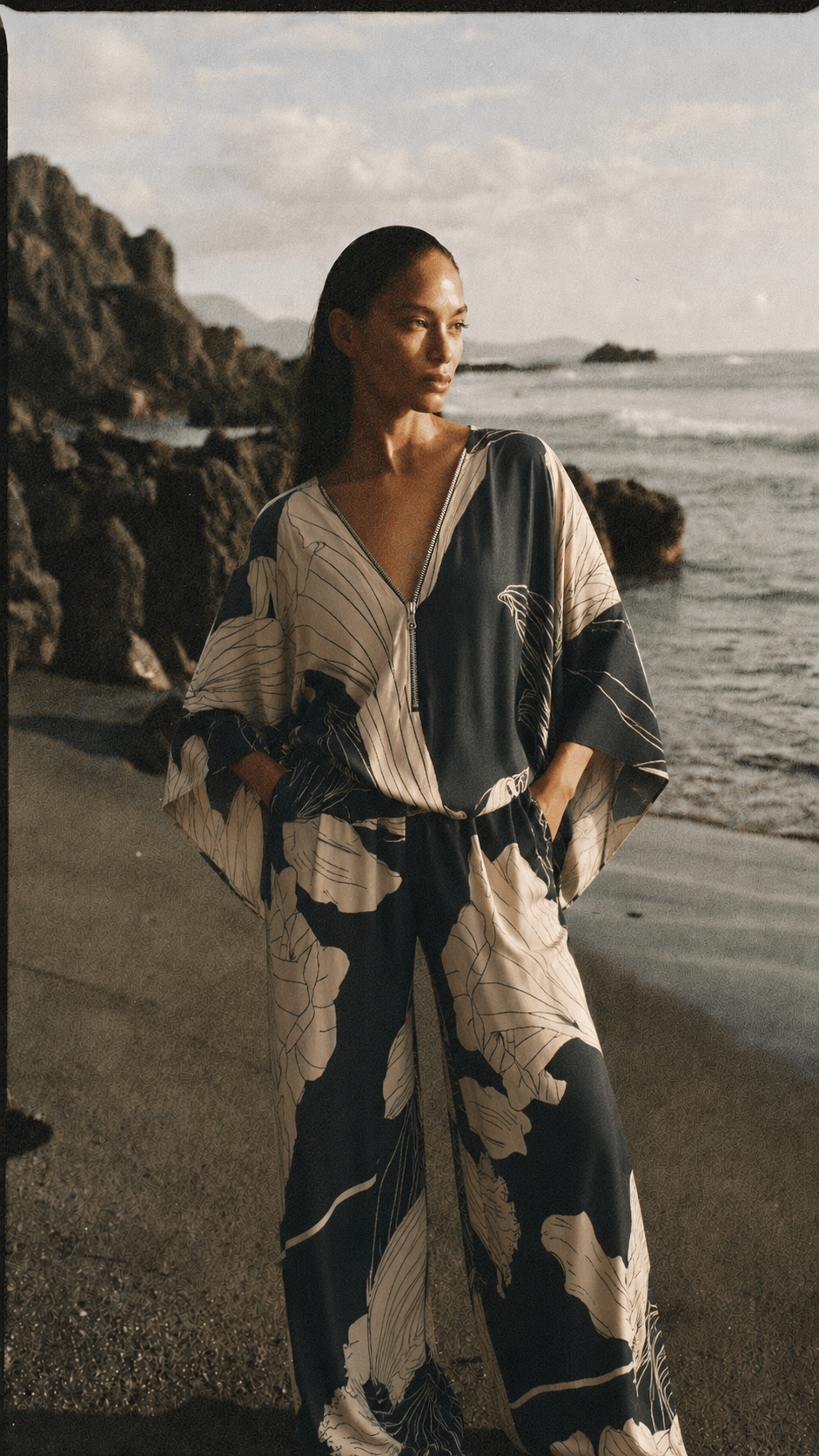 Midnight Palm Resort Set - GorgeousGul