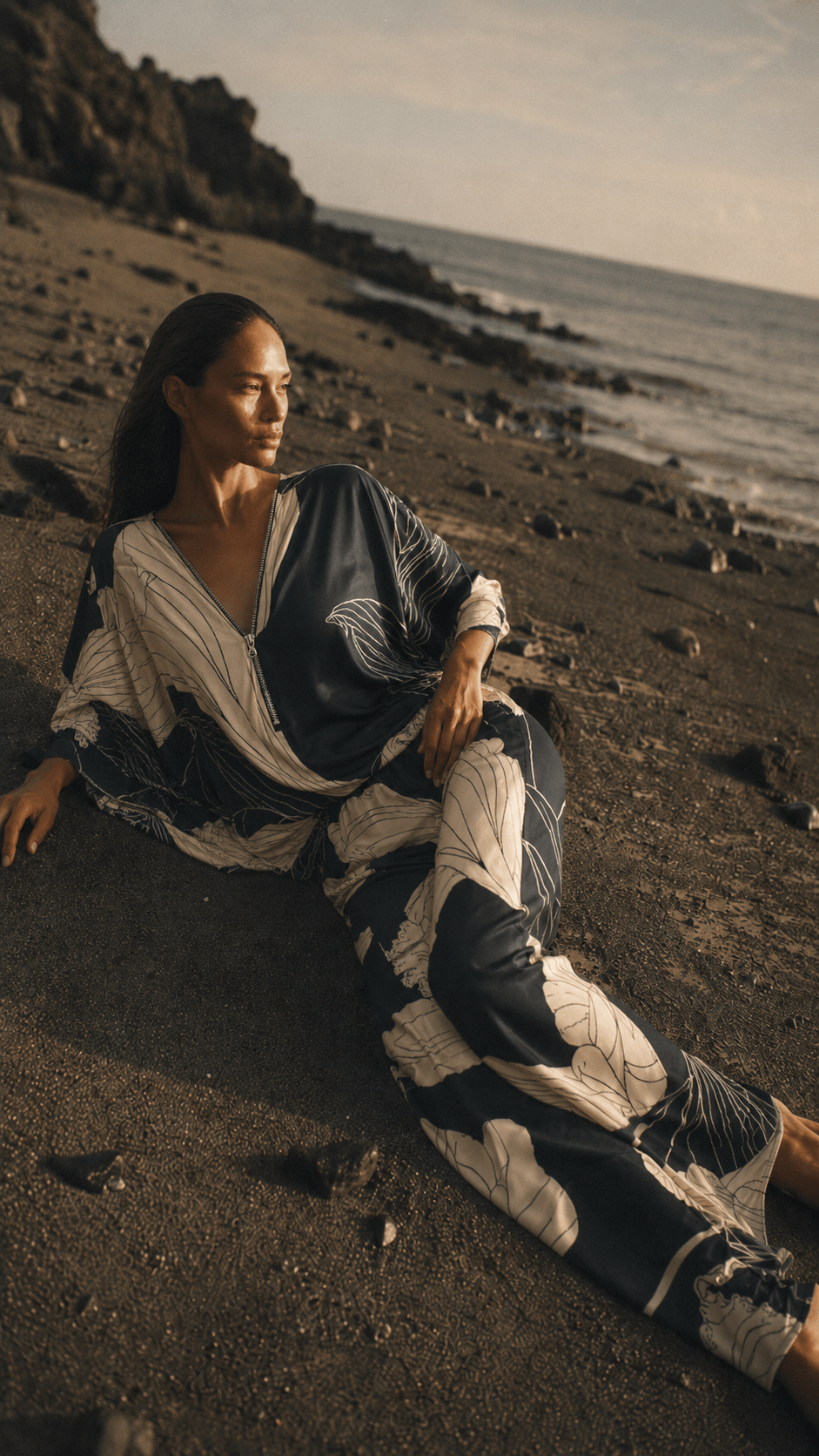 Midnight Palm Resort Set - GorgeousGul